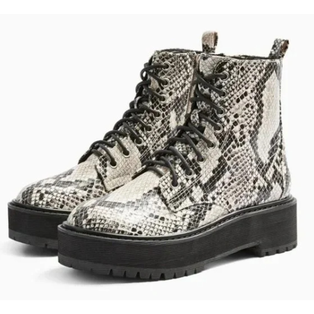 TOPSHOP Olso Snake Print Leather Lace Up Chunky Boots Size 7.5 - Slightly Flawed